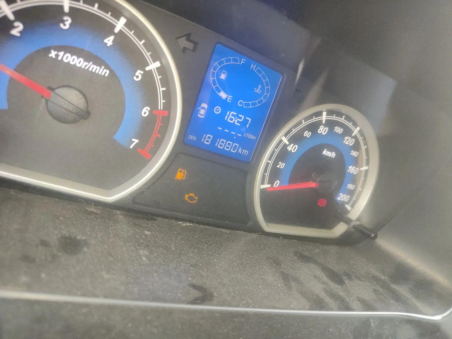 Karry K50 2015 1.5L Manual Luxury Model — миниатюра 13