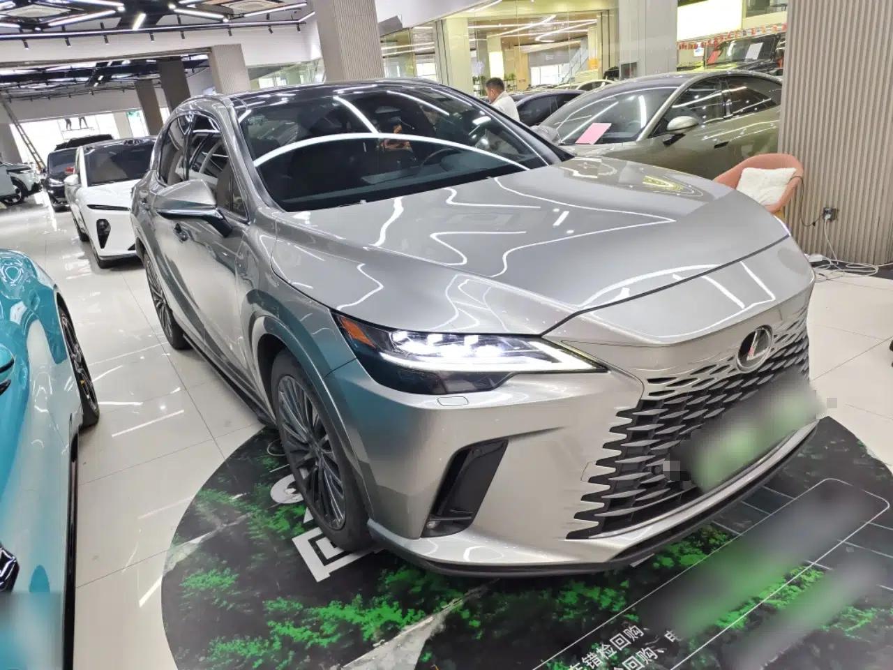 Lexus RX New Energy 2023 450h+ Four-Wheel Drive Enjoyment Edition — миниатюра 3