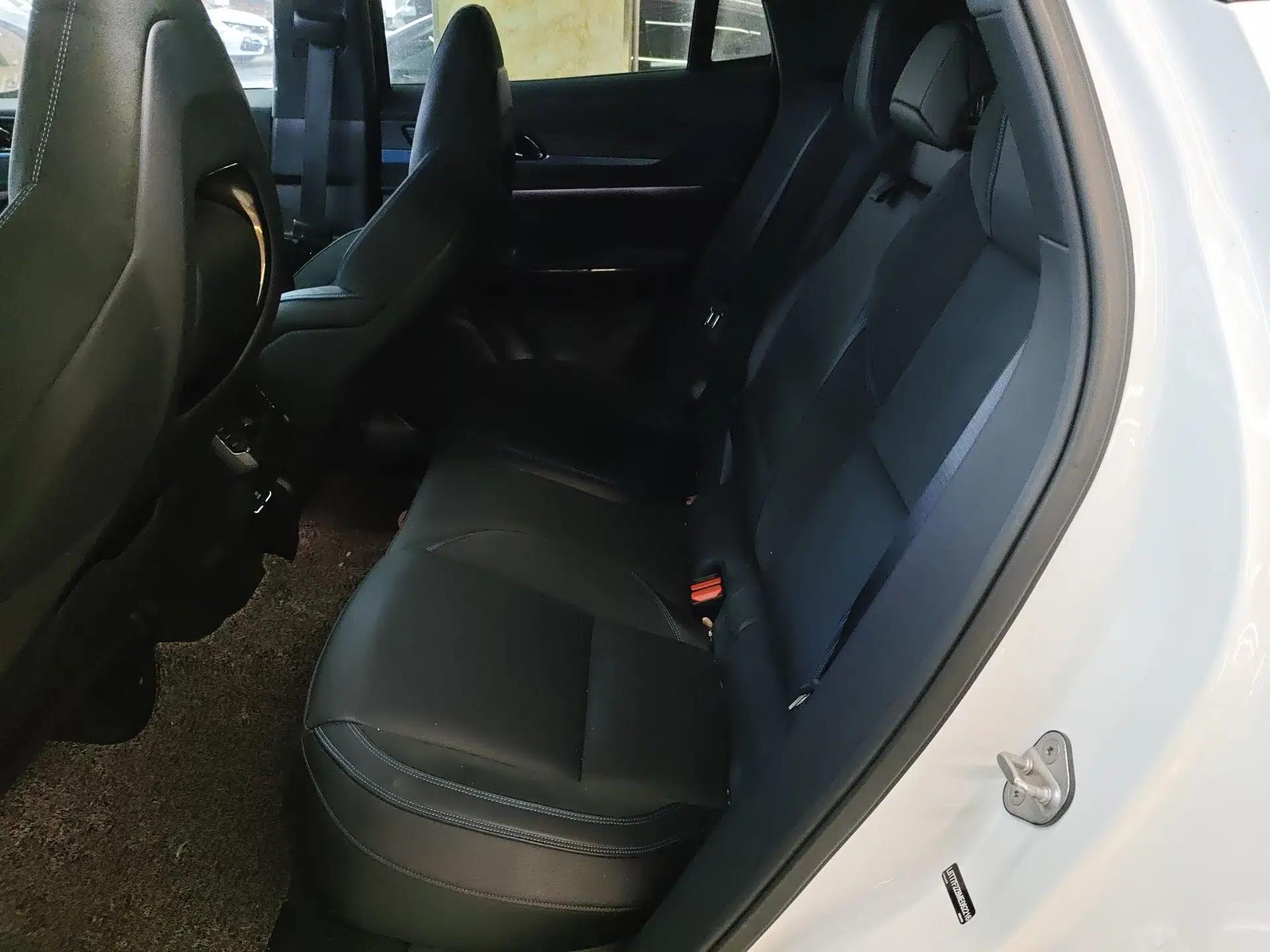 Lynk & Co 05 EM-P 2021 1.5TD PHEV HALO — миниатюра 20