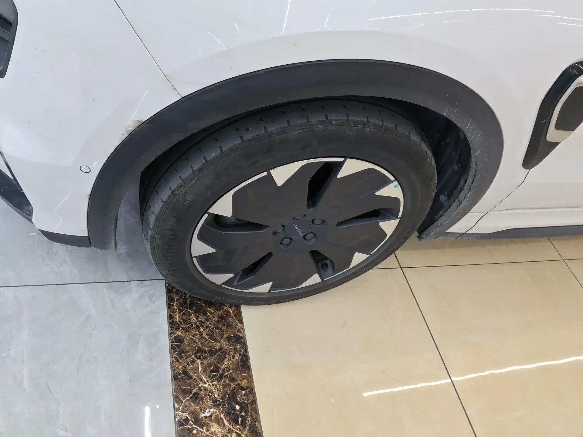 Lynk & Co 05 EM-P 2021 1.5TD PHEV HALO — миниатюра 8