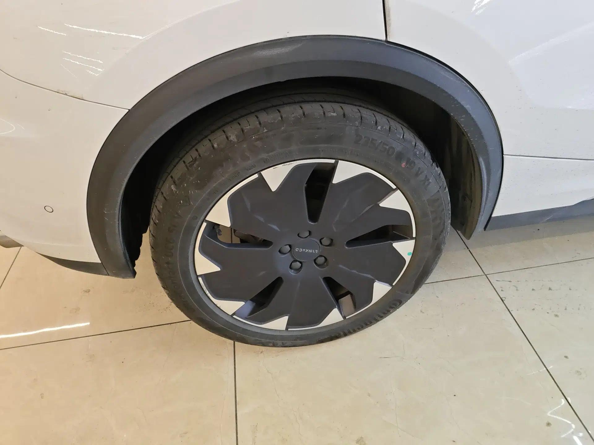 Lynk & Co 05 EM-P 2021 1.5TD PHEV HALO — миниатюра 10