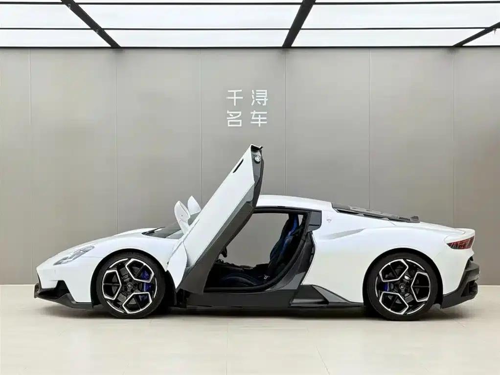 Maserati MC20 2020 3.0T Standard Edition — миниатюра 3