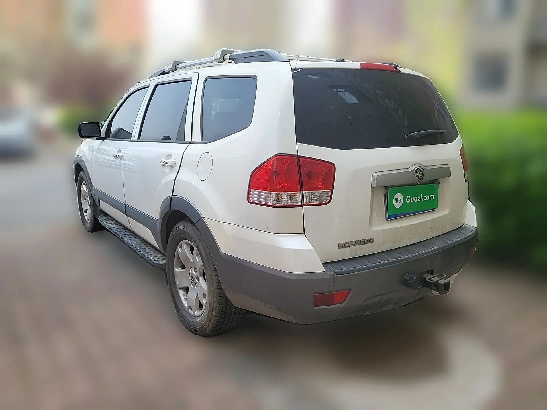 Kia Borrego 2013 3.8L Luxury Edition China V standard — миниатюра 4