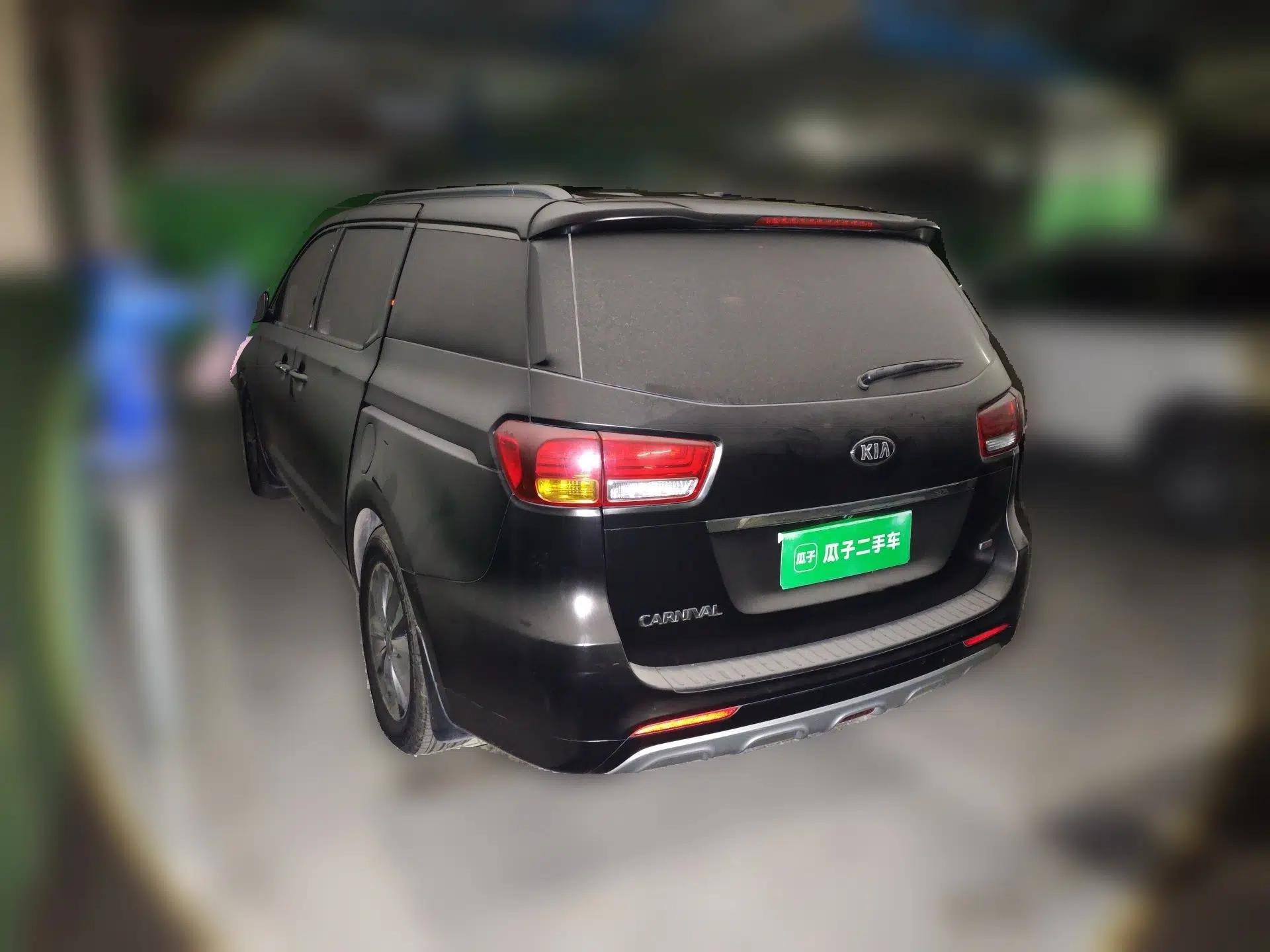 Kia Carnival 2015 3.3 GDI Luxury Edition China IV Standard — миниатюра 4