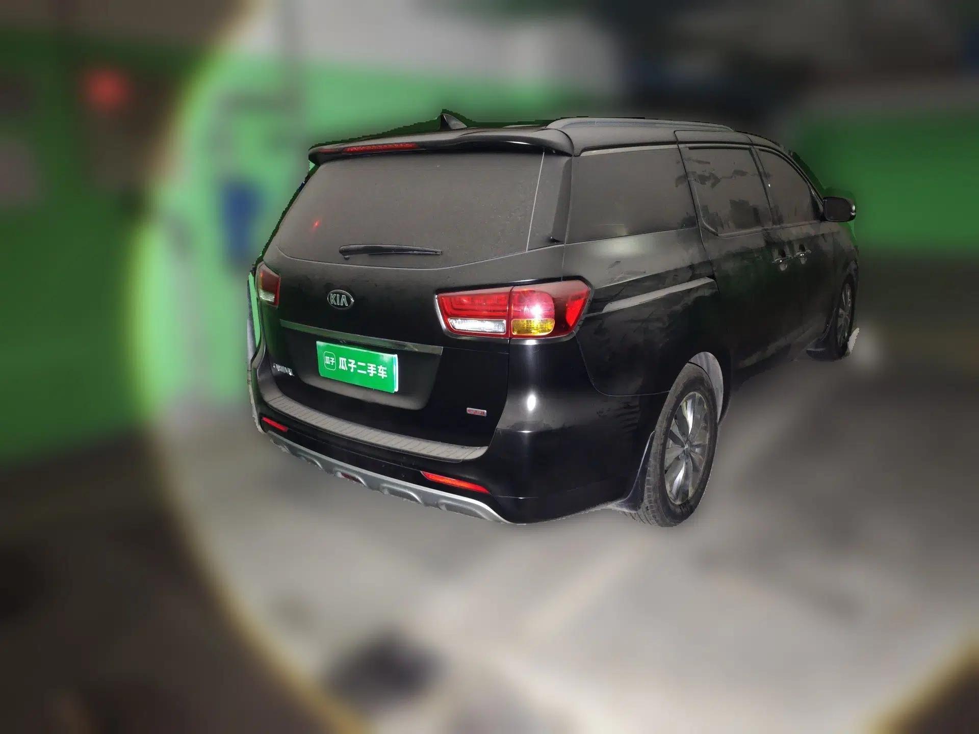 Kia Carnival 2015 3.3 GDI Luxury Edition China IV Standard — миниатюра 6