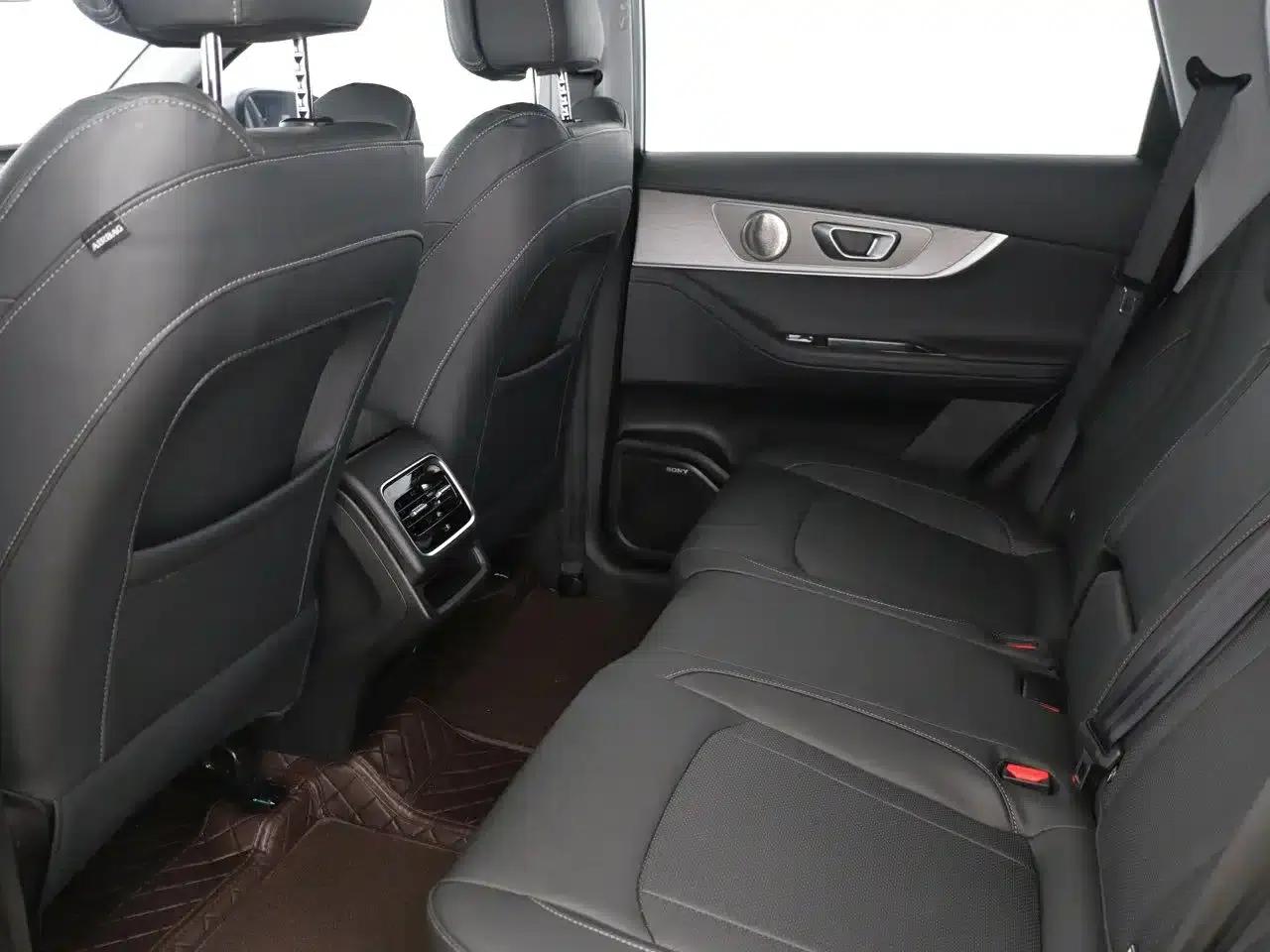 Chery Tiggo 8 PRO 2024 Champion Edition 290T 2WD Shining Edition 5-seater — миниатюра 13