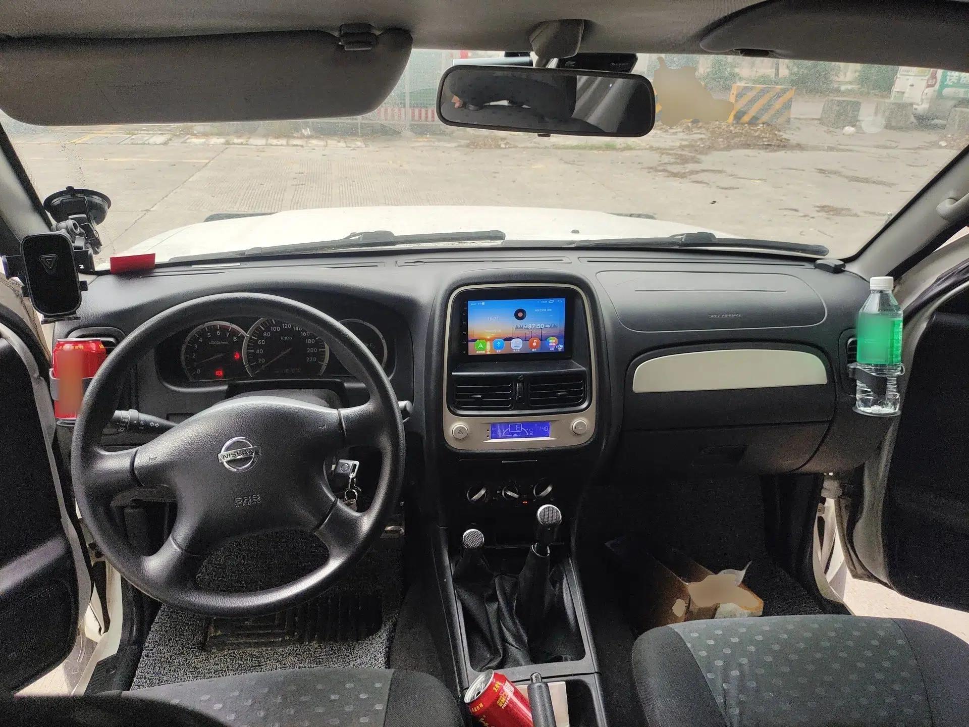Nissan Paladin 2008 2.4L 4x4 Standard Edition — миниатюра 10