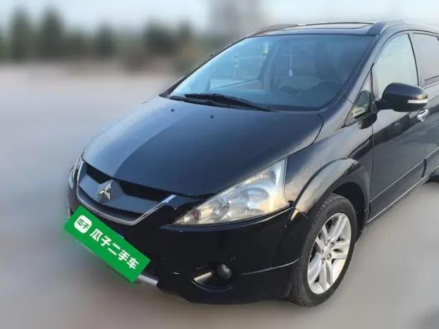 Mitsubishi Grandis 2009 2.4 6-Seater Elite Edition