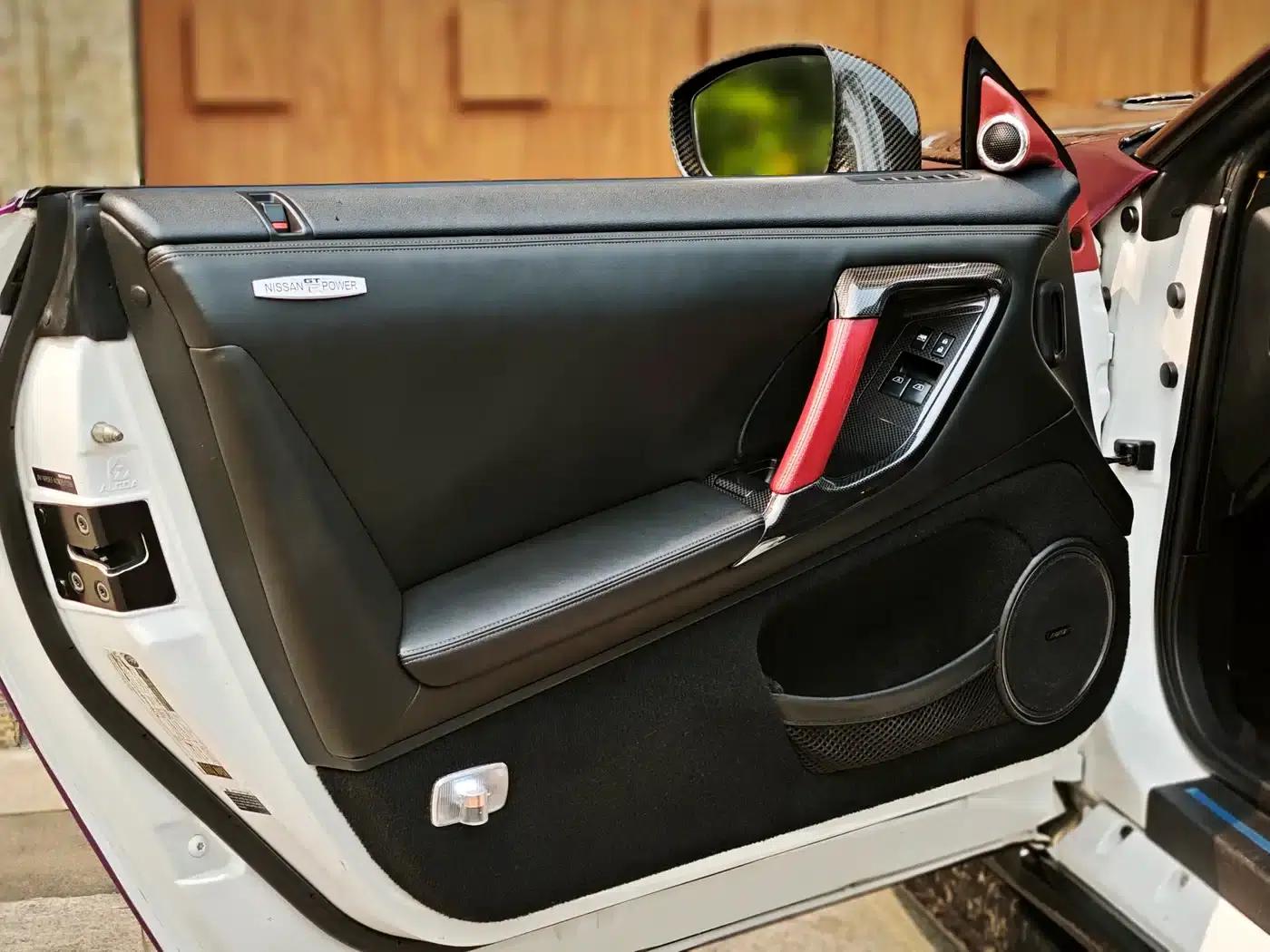 2013 Nissan GT-R 3.8T Premium Edition — миниатюра 11