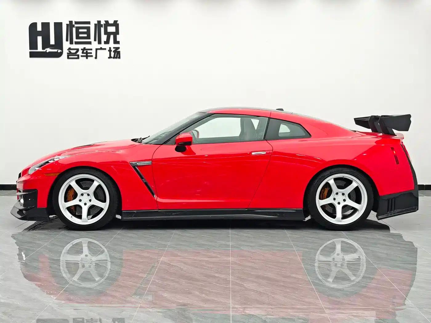 2012 Nissan GT-R 3.8T Premium Edition — миниатюра 2