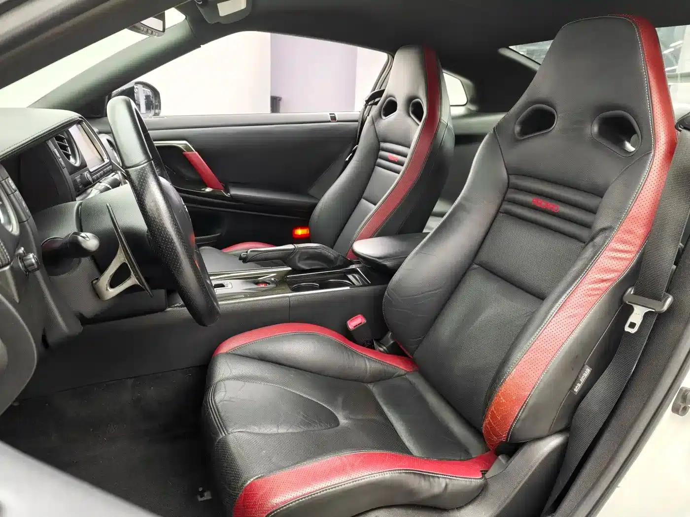 2012 Nissan GT-R 3.8T Premium Edition — миниатюра 7