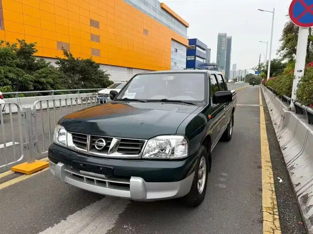 Nissan D22 2013 2.4L Gasoline 2WD Premium Model — миниатюра 1
