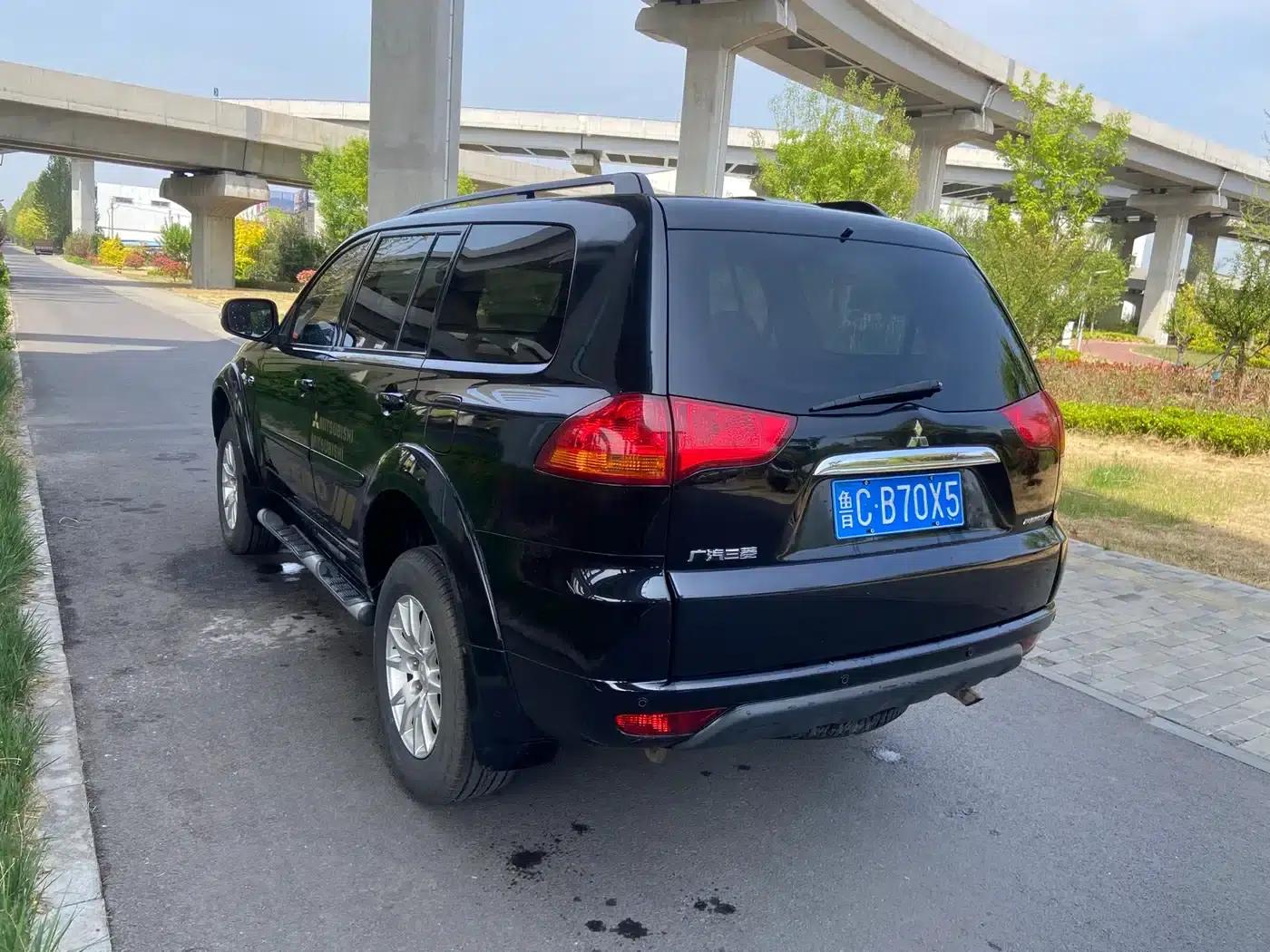 2013 Pajero Sport 3.0L Automatic 2WD Luxury Edition — миниатюра 2