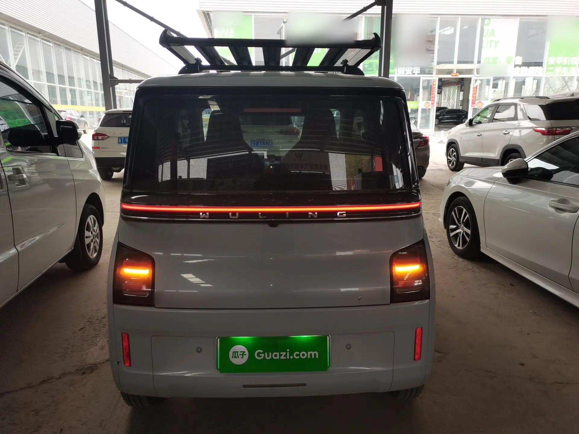 Wuling Air ev 2023 - Four Seats - Advanced Edition — миниатюра 5