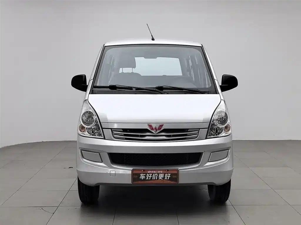 Wuling Rongguang S 2023 1.5L Basic Model 5/7 Seats — миниатюра 3