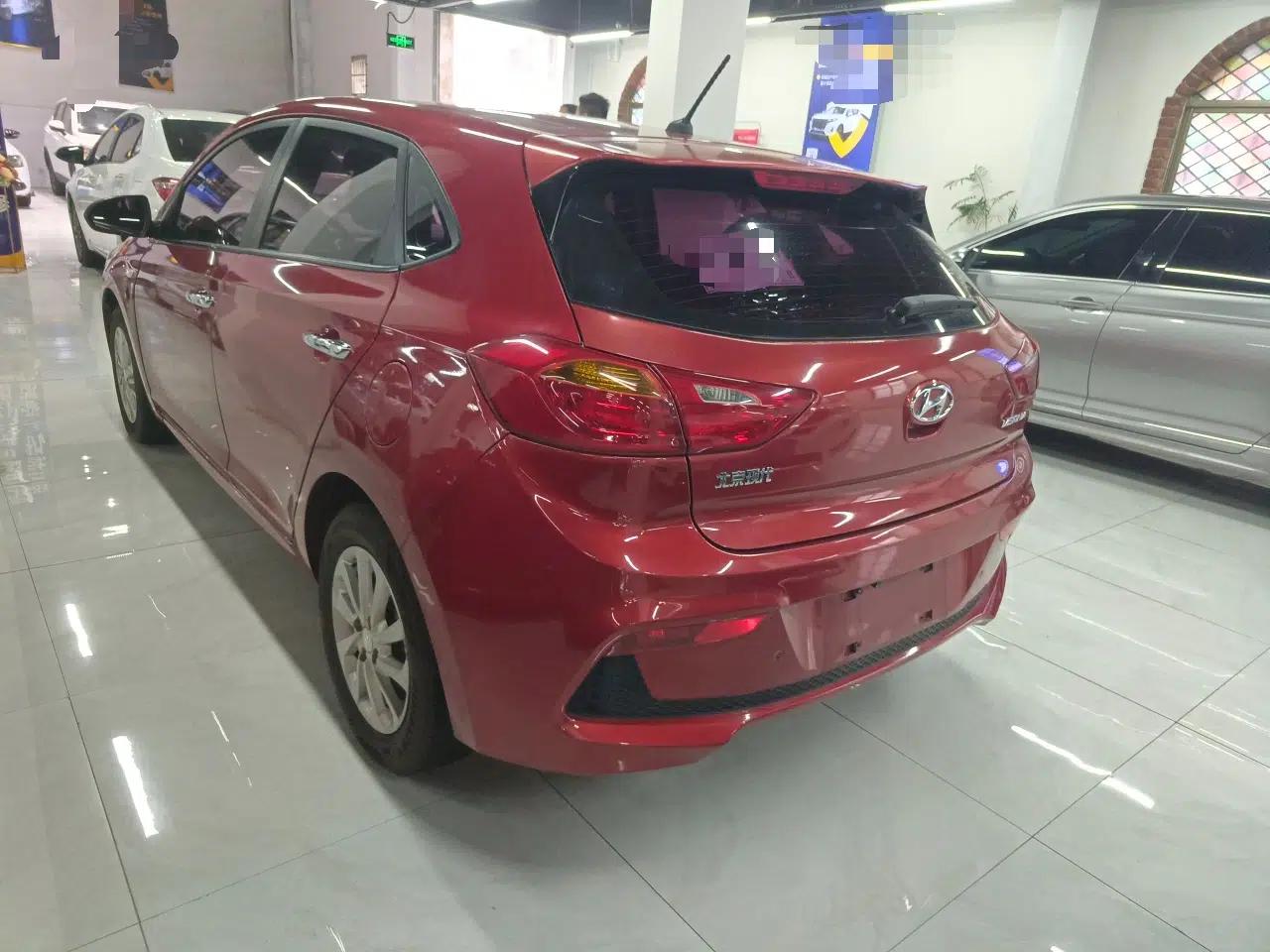 Hyundai Verna RV 2017 1.4L Automatic Cool Edition GLS China VI Standard — миниатюра 4