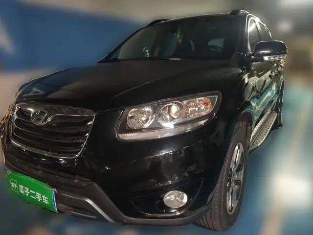 Hyundai Santa Fe Classic 2012 2.4 Comfort Edition 7-Seater Four-Wheel Drive