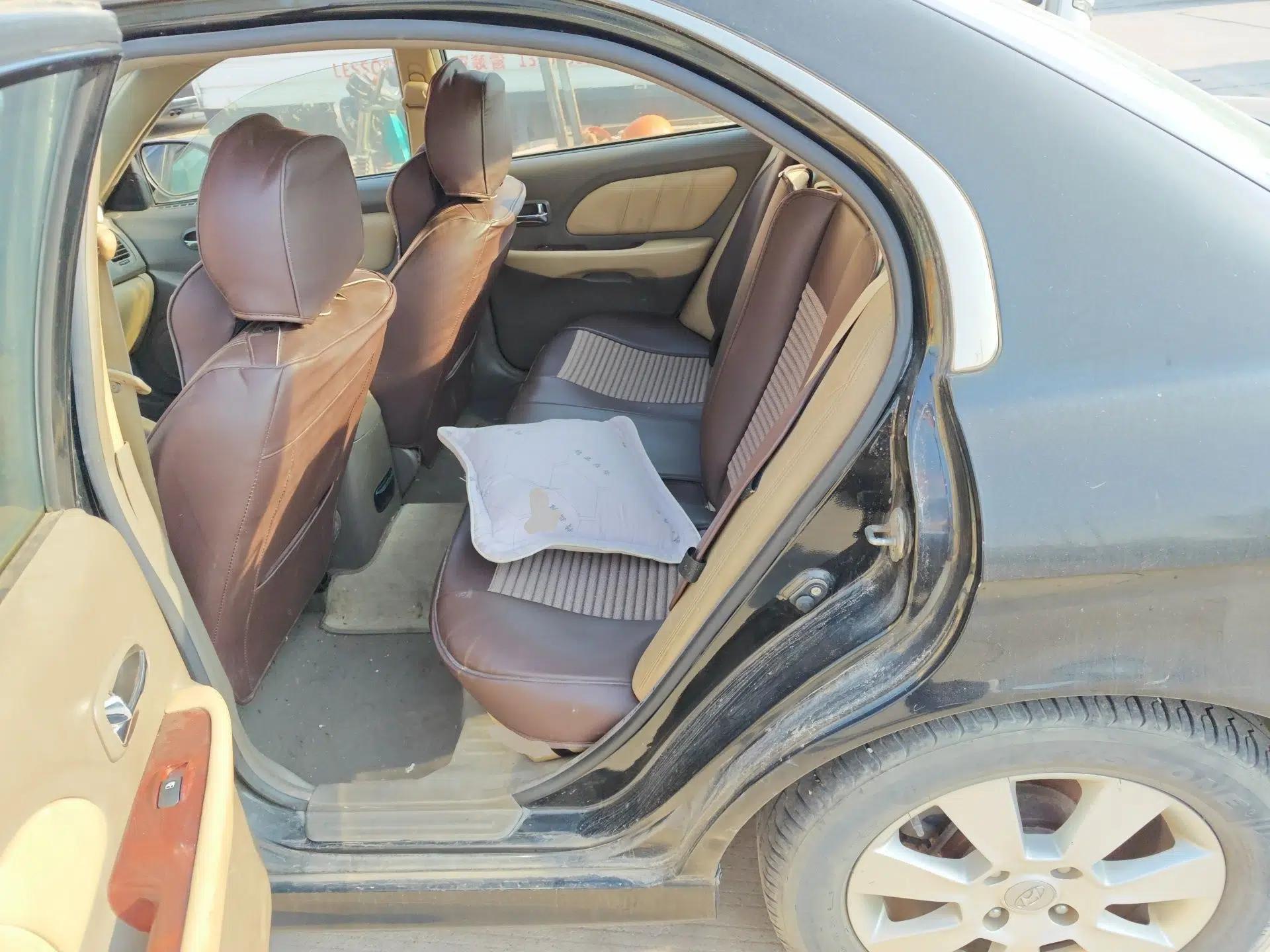 Hyundai MoInca 2009 1.8L Manual Luxury Edition GL — миниатюра 18