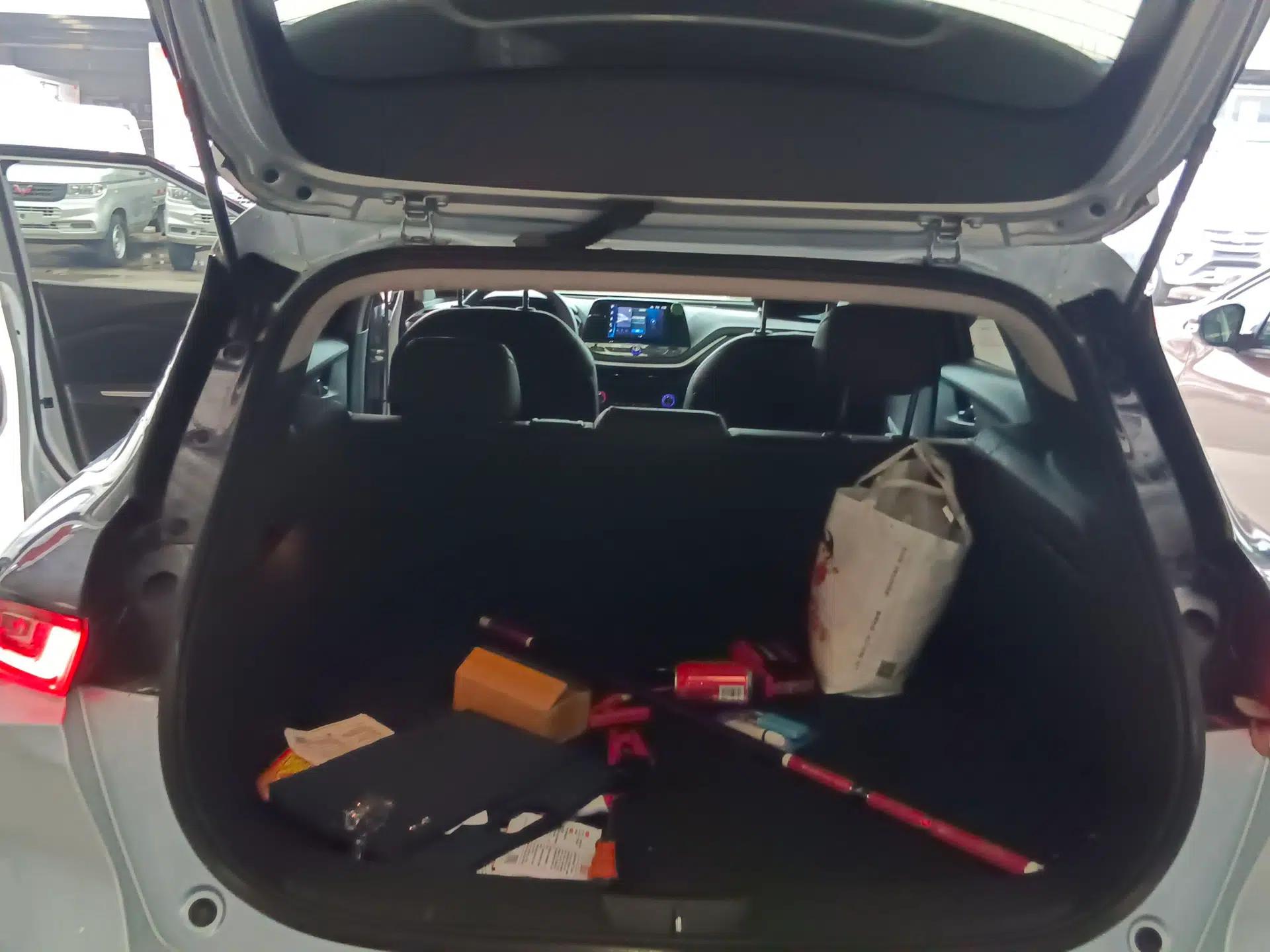 Chevrolet Menlo 2022 Star Enjoyment Edition Plus — миниатюра 22