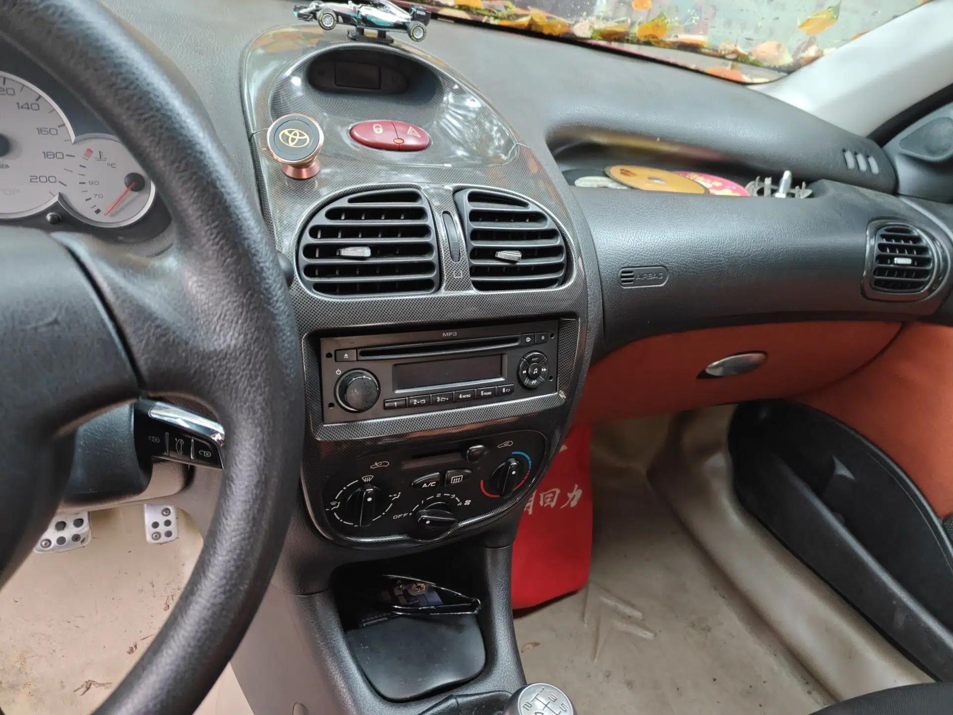 Citroen C2 2010 1.4L Manual Comfort Edition — миниатюра 14