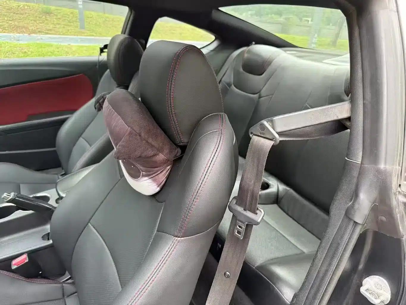 Genesis Coupe 2012 2.0T Automatic Elegant Edition — миниатюра 11