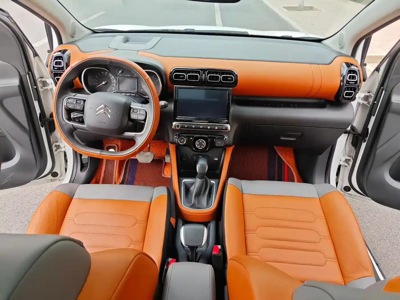 2018 C4 AIRCROSS 350THP Automatic Internet Premium Edition — миниатюра 6