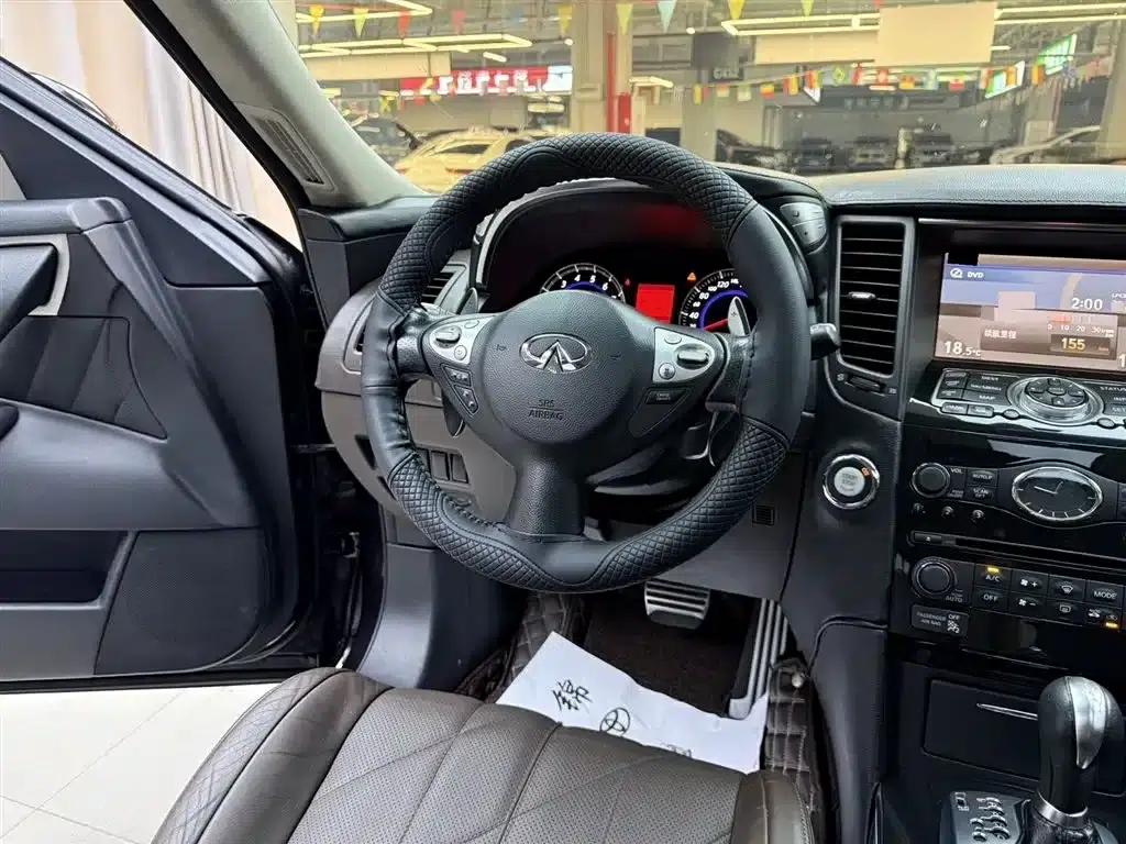 Infiniti FX 2010 FX35 Super Edition — миниатюра 11