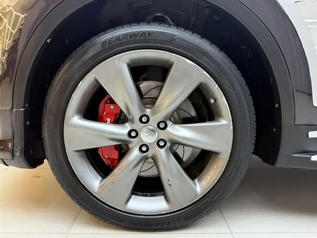 Infiniti FX 2010 FX35 Super Edition — миниатюра 17