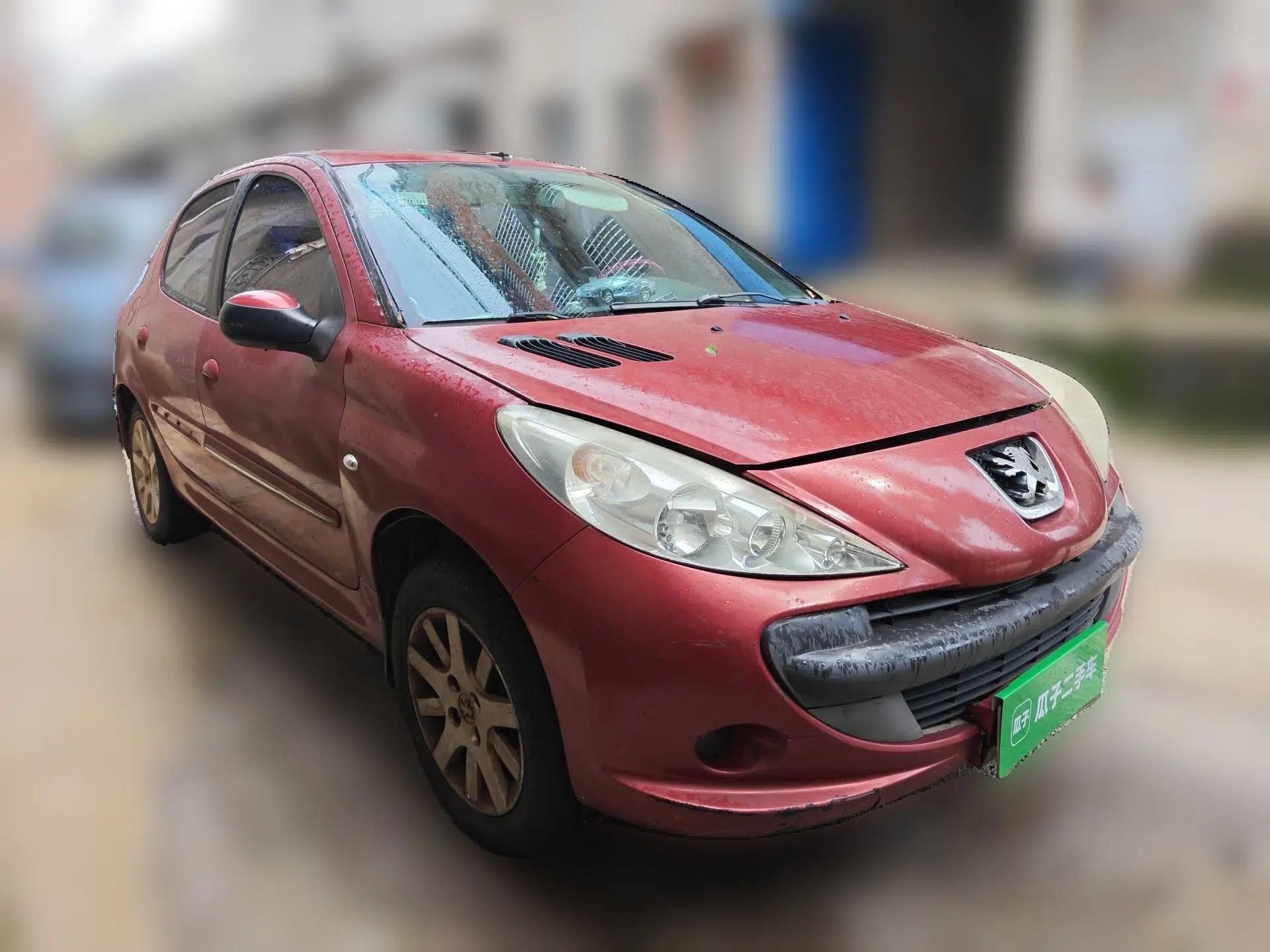 Peugeot 207 2010 Hatchback 1.4L Manual Yule Edition — миниатюра 3