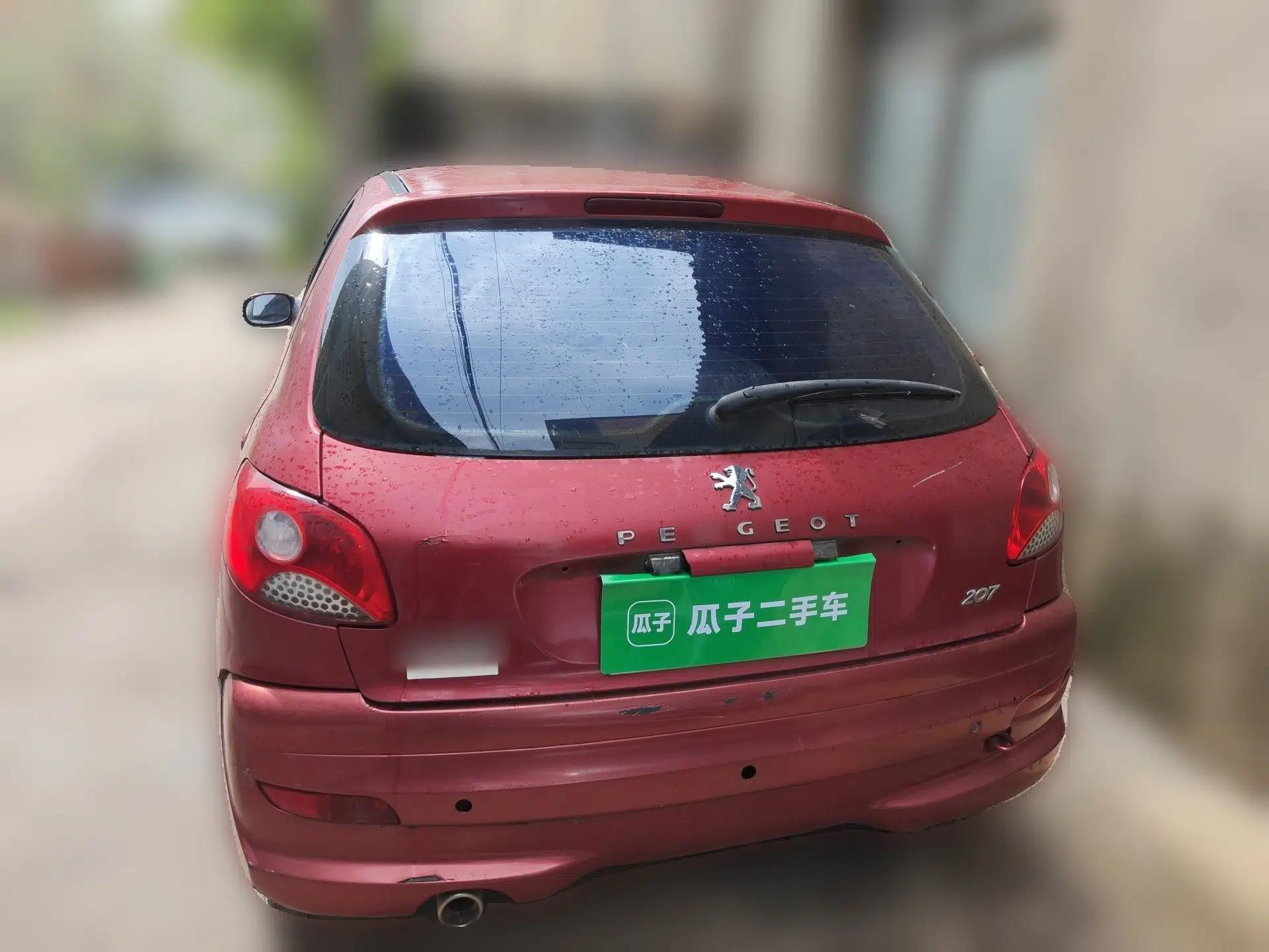 Peugeot 207 2010 Hatchback 1.4L Manual Yule Edition — миниатюра 5