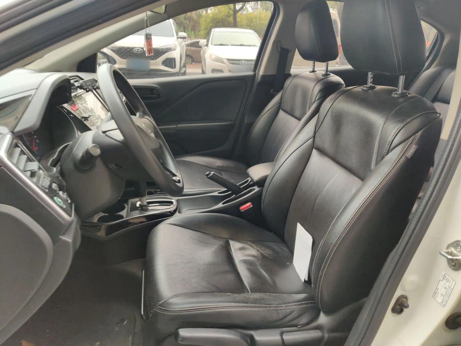 Honda Gienia 2017 1.5L CVT Comfort Version — миниатюра 16