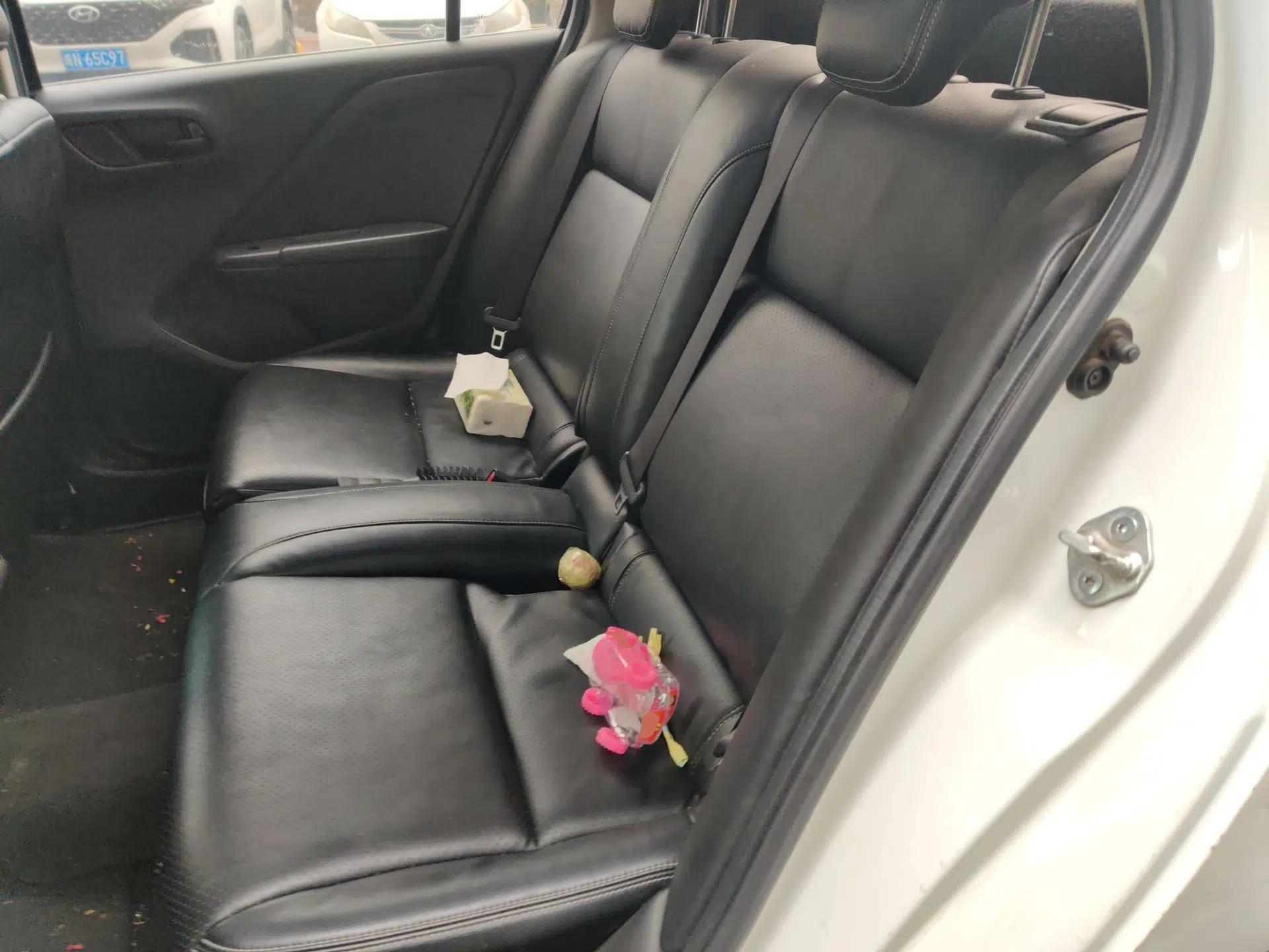 Honda Gienia 2017 1.5L CVT Comfort Version — миниатюра 18
