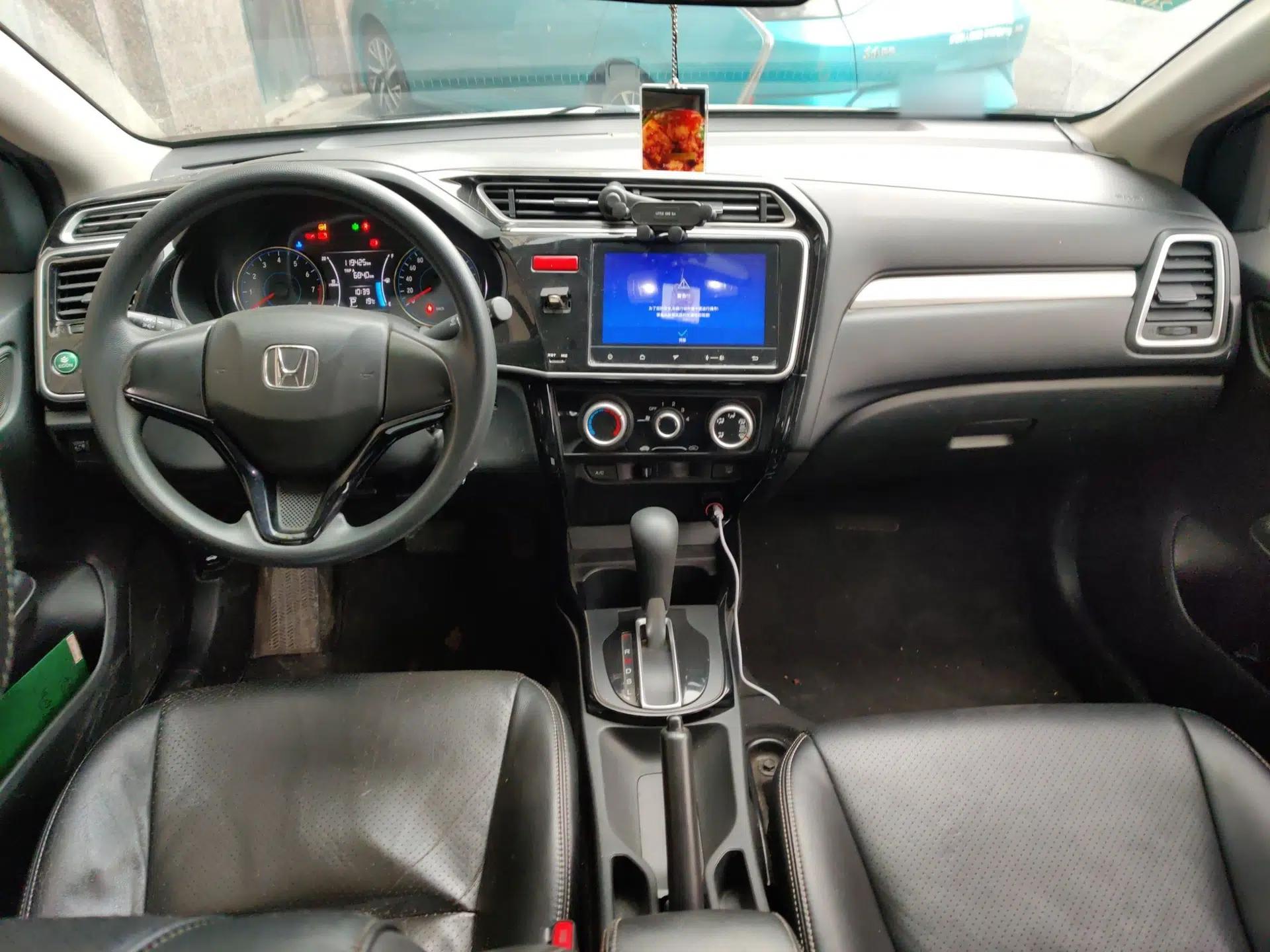 Honda Gienia 2017 1.5L CVT Comfort Version — миниатюра 10
