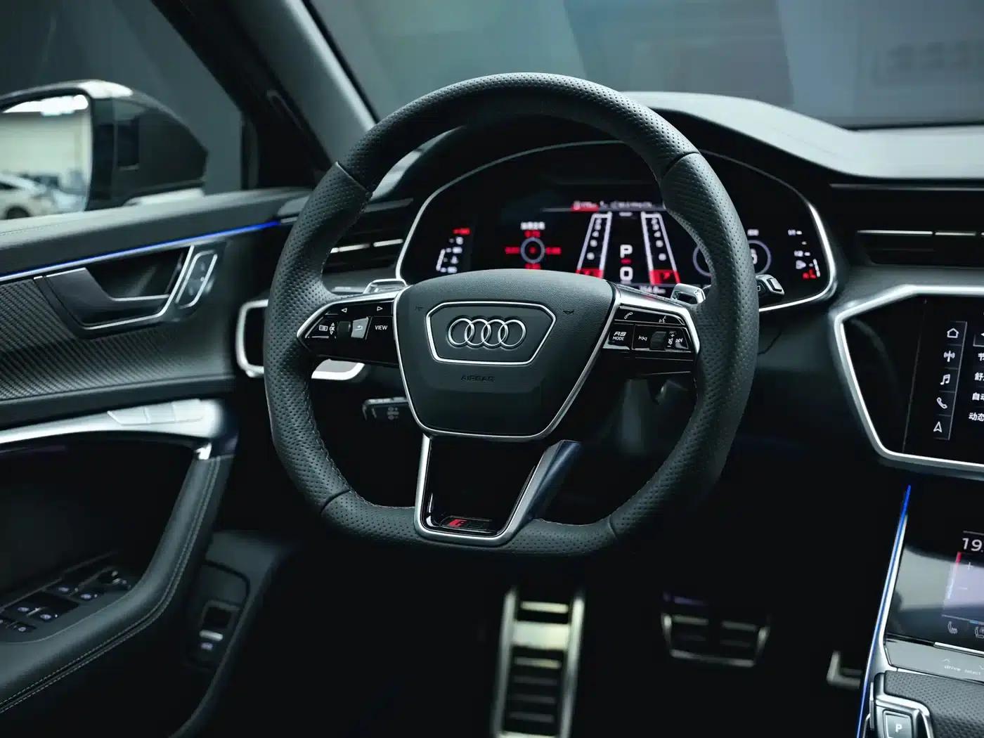 2021 Audi RS 6 RS 6 4.0T Avant — миниатюра 18