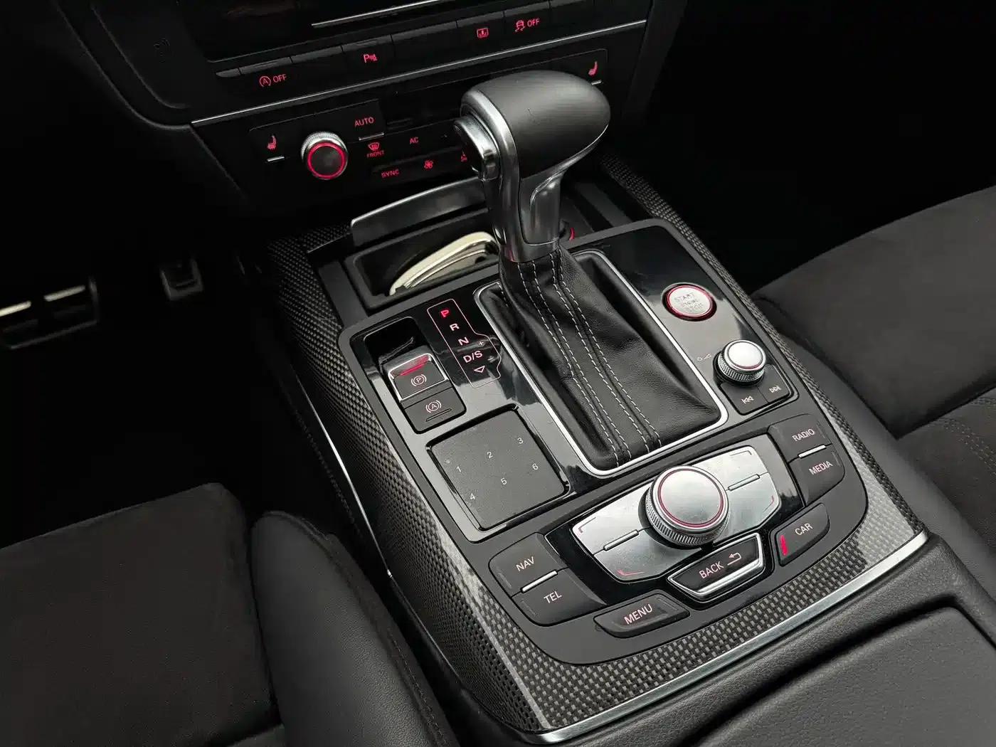 2013 Audi S6 4.0TFSI — миниатюра 10