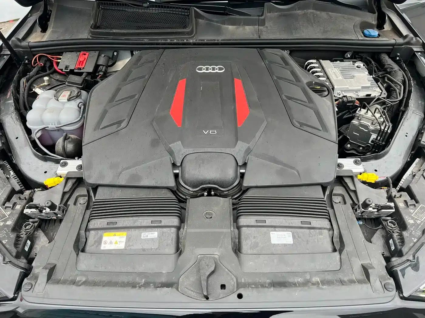 Audi SQ7 2024 4.0 TFSI — миниатюра 9