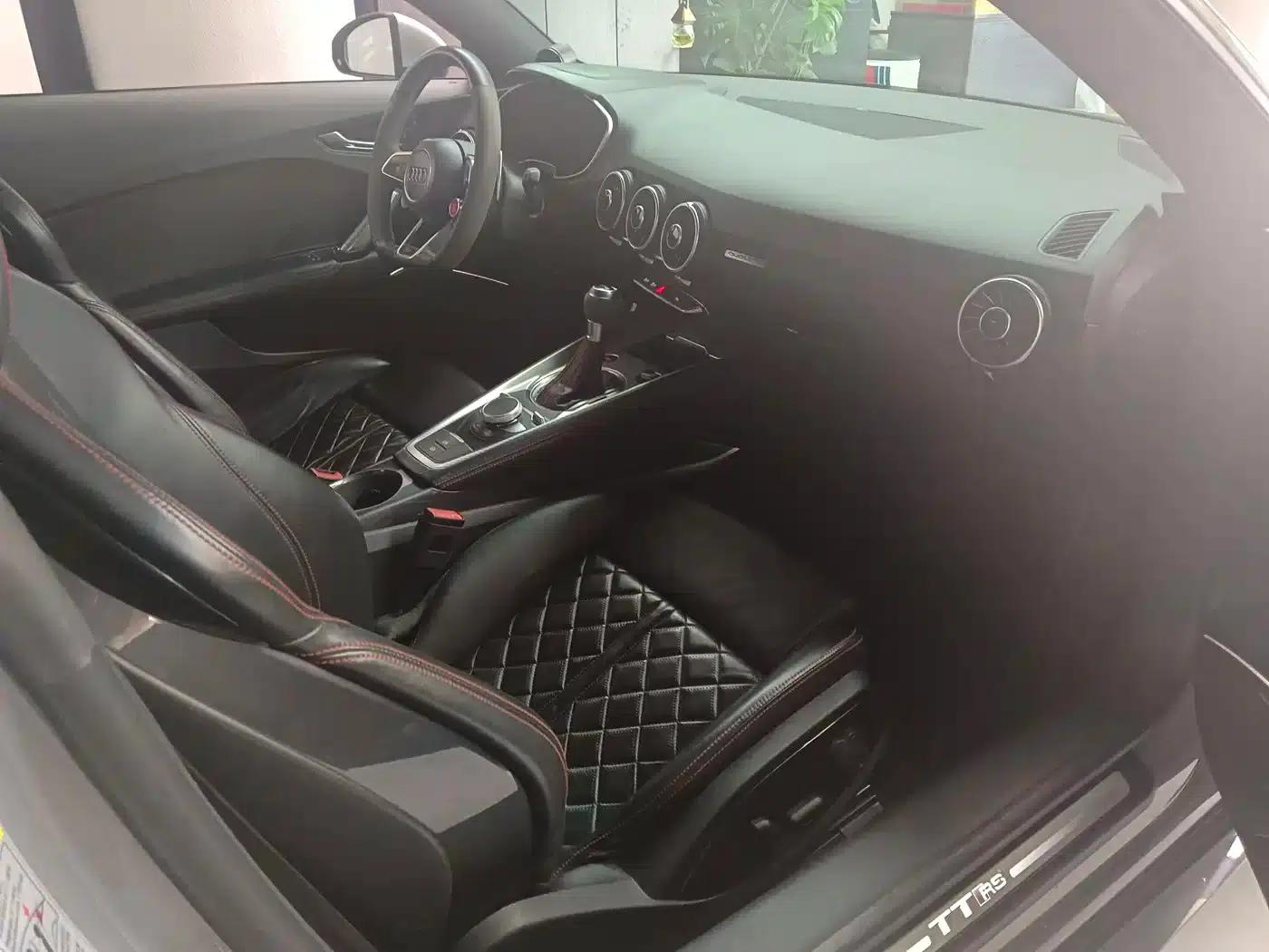 Audi TT RS 2017 TT RS 2.5T Coupe — миниатюра 5