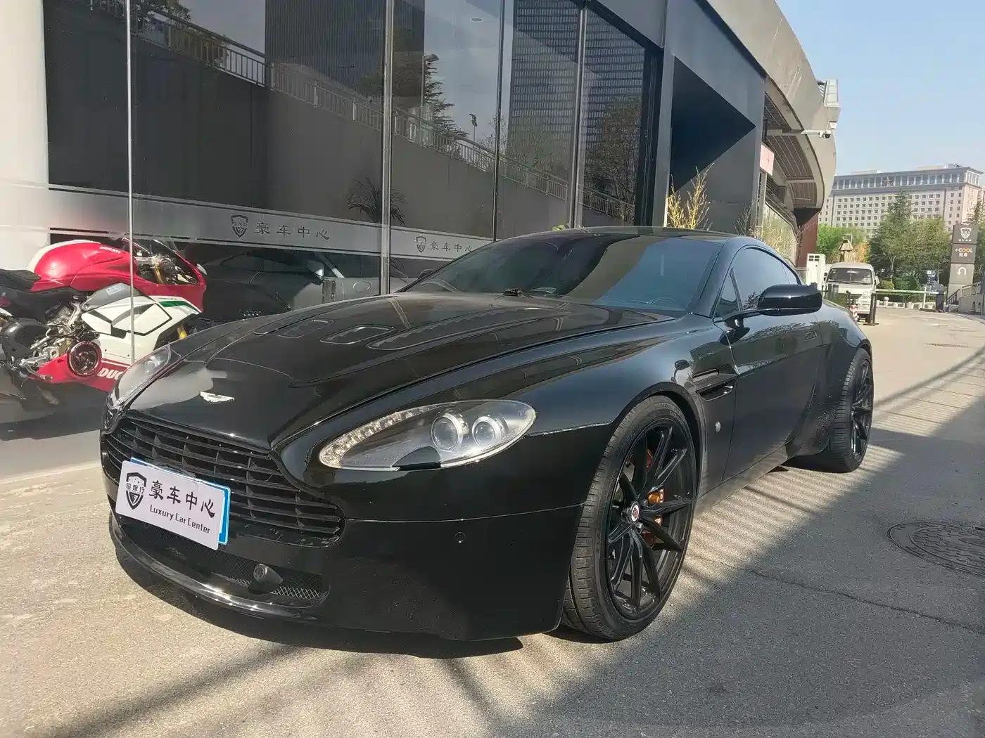 V8 Vantage 2008 4.7 Sportshift Roadster — миниатюра 1