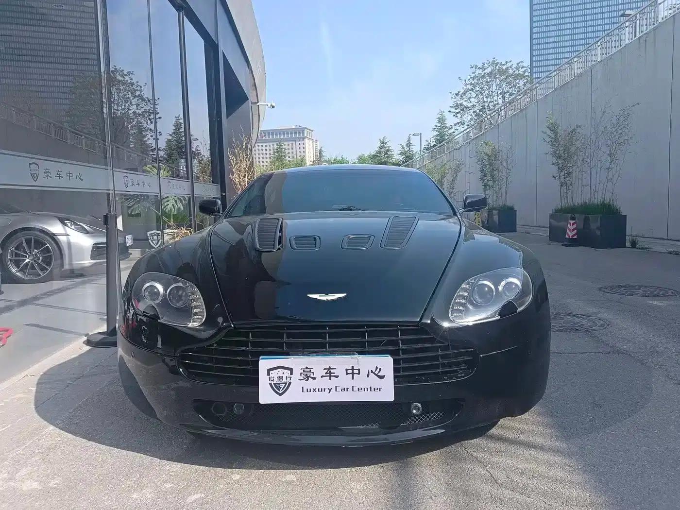 V8 Vantage 2008 4.7 Sportshift Roadster — миниатюра 2