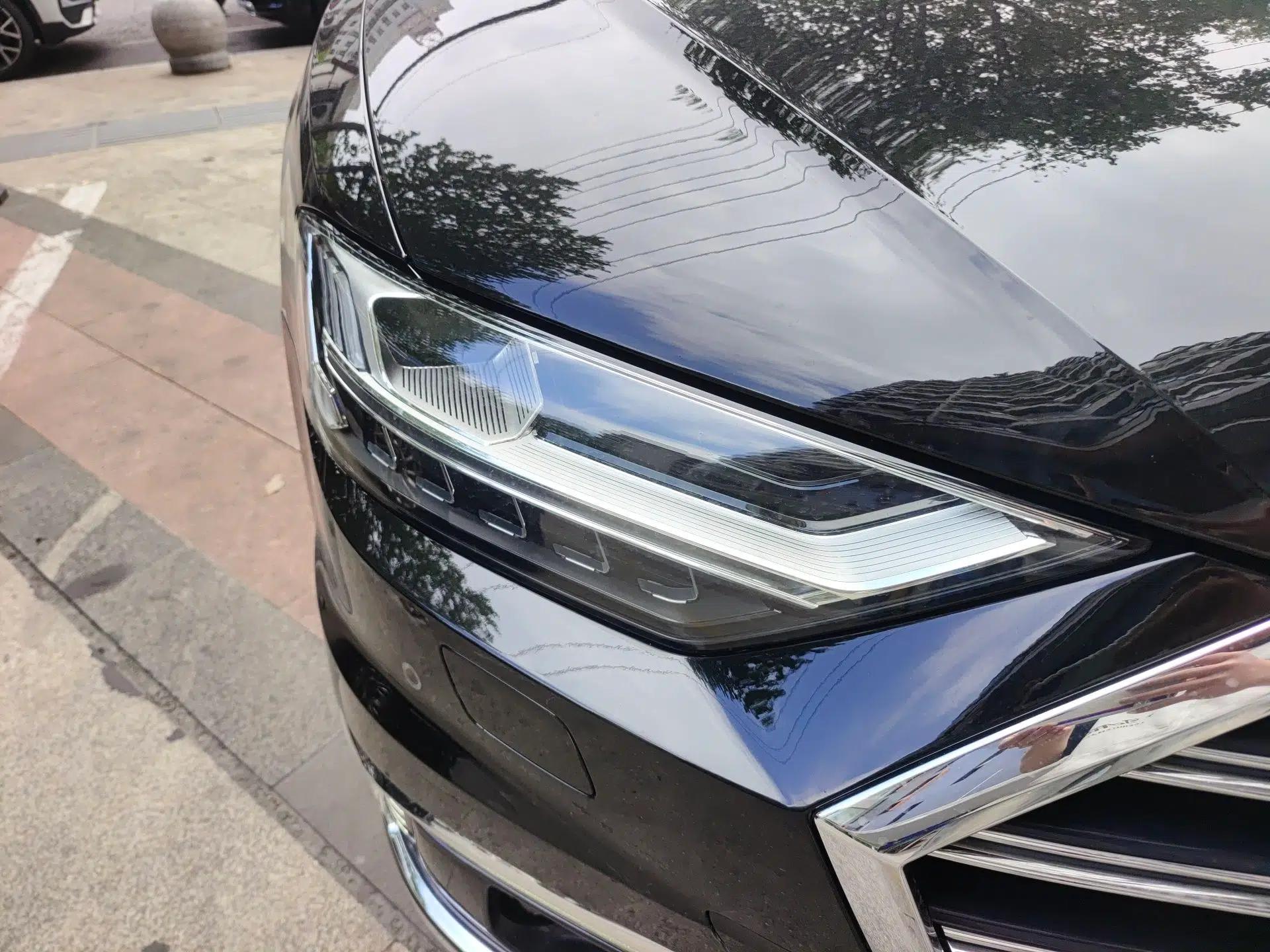 Audi A8 New Energy 2021 A8L 60 TFSIe quattro — миниатюра 7