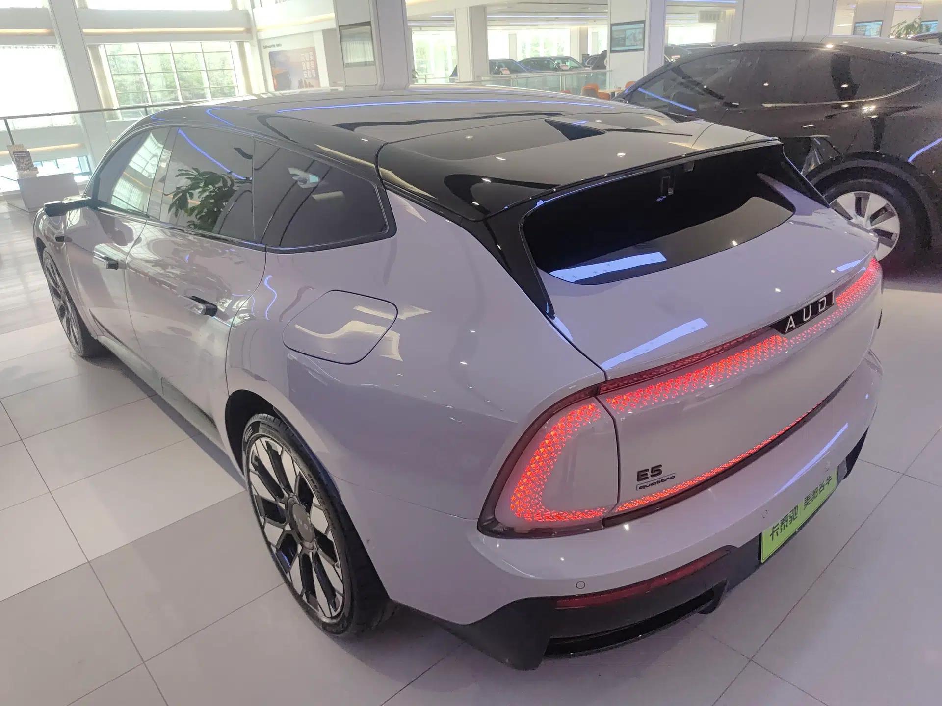 Audi E5 Sportback 2026 Flagship Quattro Model — миниатюра 4