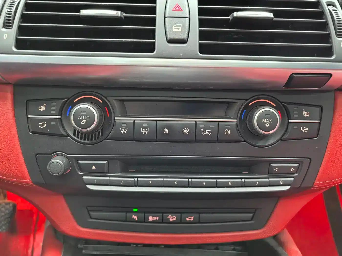 2013 BMW X6 M — миниатюра 12
