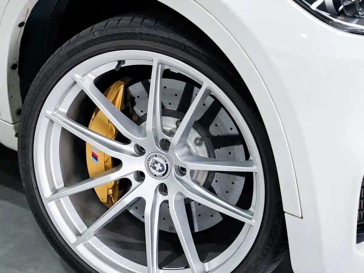 2015 BMW X6 M — миниатюра 4