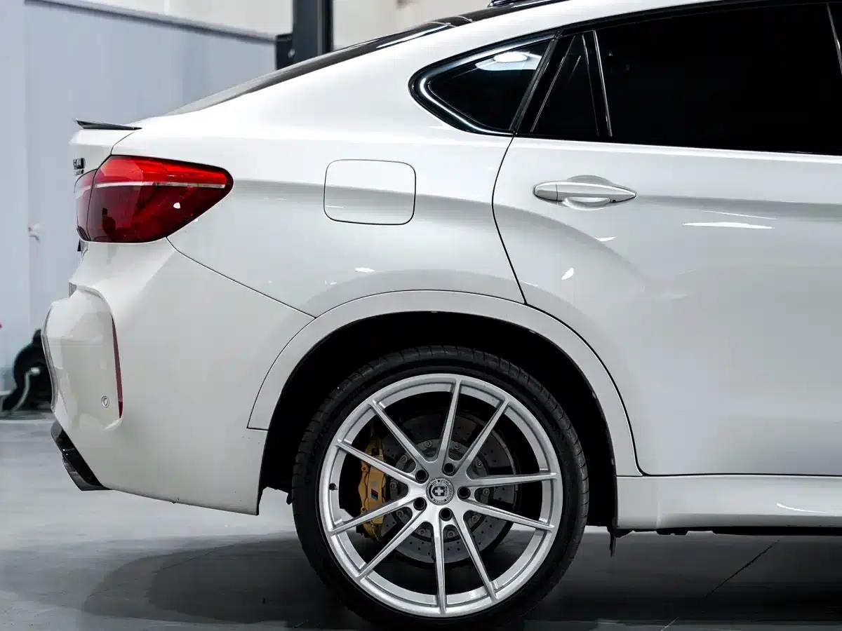 2015 BMW X6 M — миниатюра 10