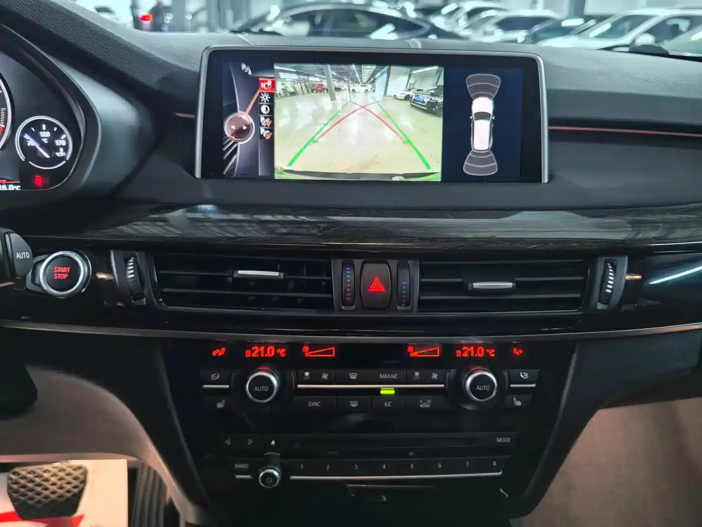 BMW X5 PHEV (Imported) 2016 xDrive40e — миниатюра 14