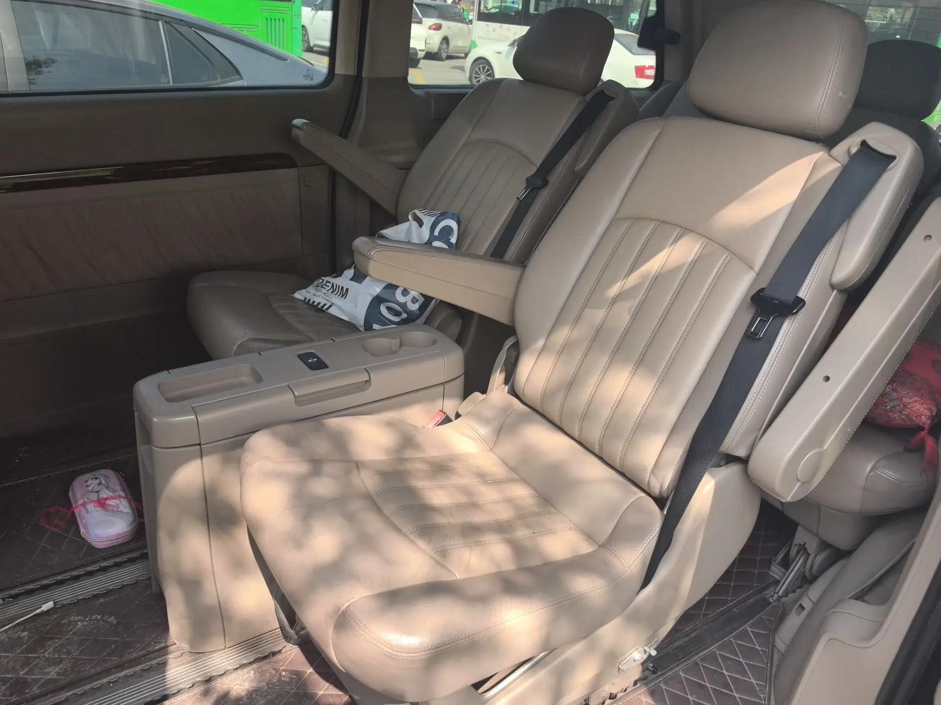 Mercedes-Benz Viano 2010 2.5L Prestige Edition — миниатюра 18