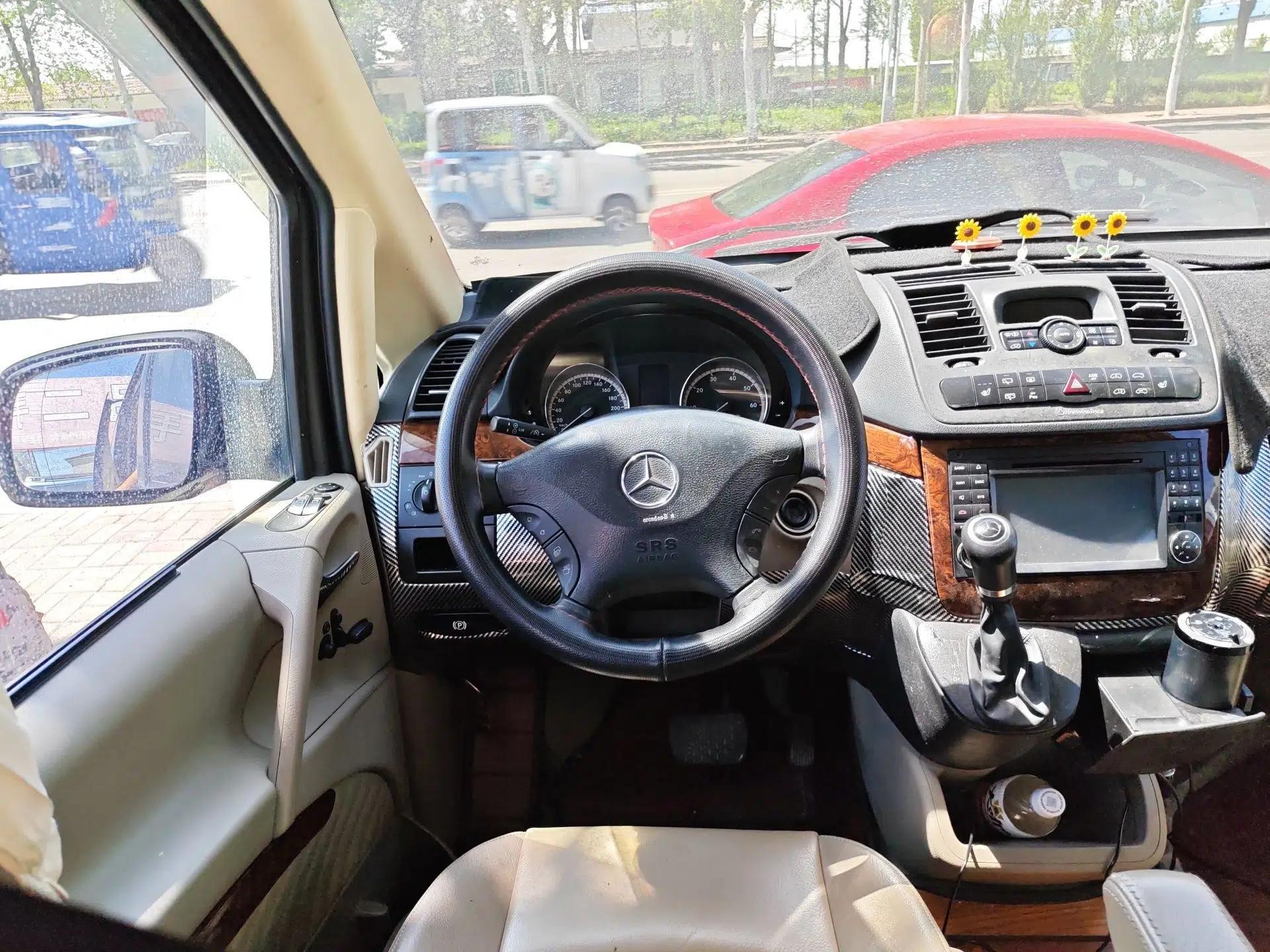 Mercedes-Benz Viano 2011 2.5L Prestige Edition — миниатюра 11