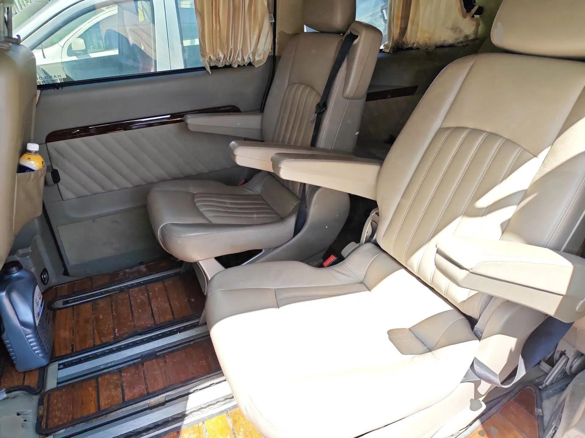 Mercedes-Benz Viano 2011 2.5L Prestige Edition — миниатюра 18