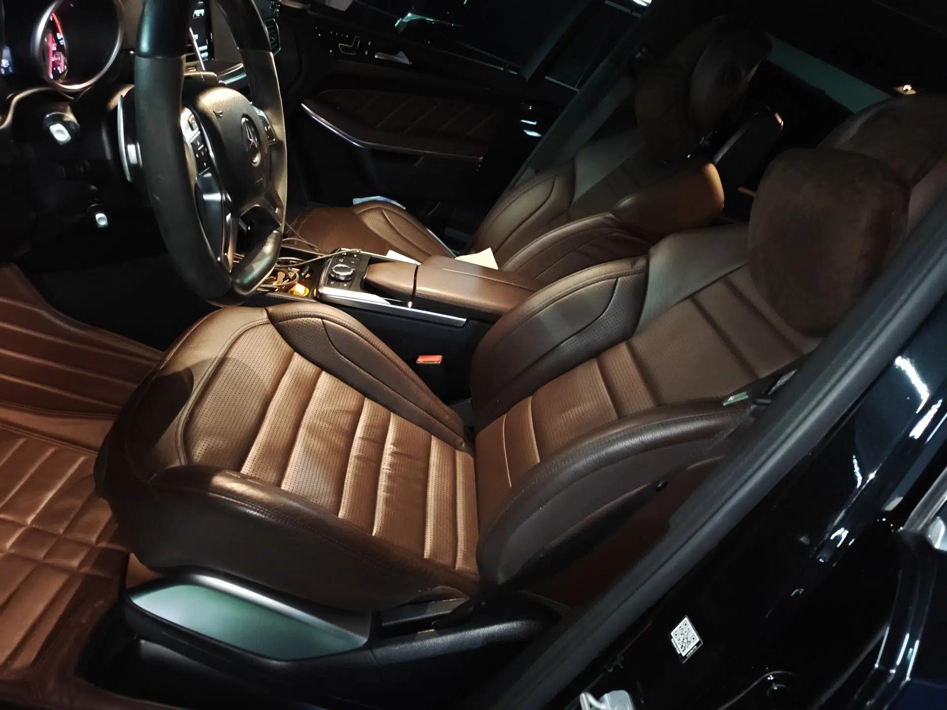 Mercedes-Benz GL-Class AMG 2014 AMG GL 63 — миниатюра 16