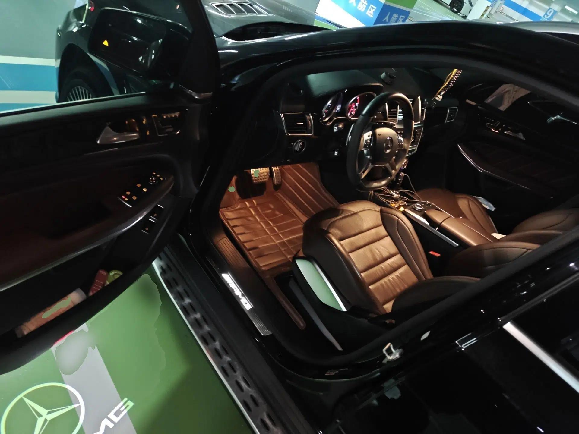 Mercedes-Benz GL-Class AMG 2014 AMG GL 63 — миниатюра 17